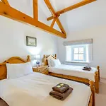 4 Bed In Mallerstang Oc-s22487 *